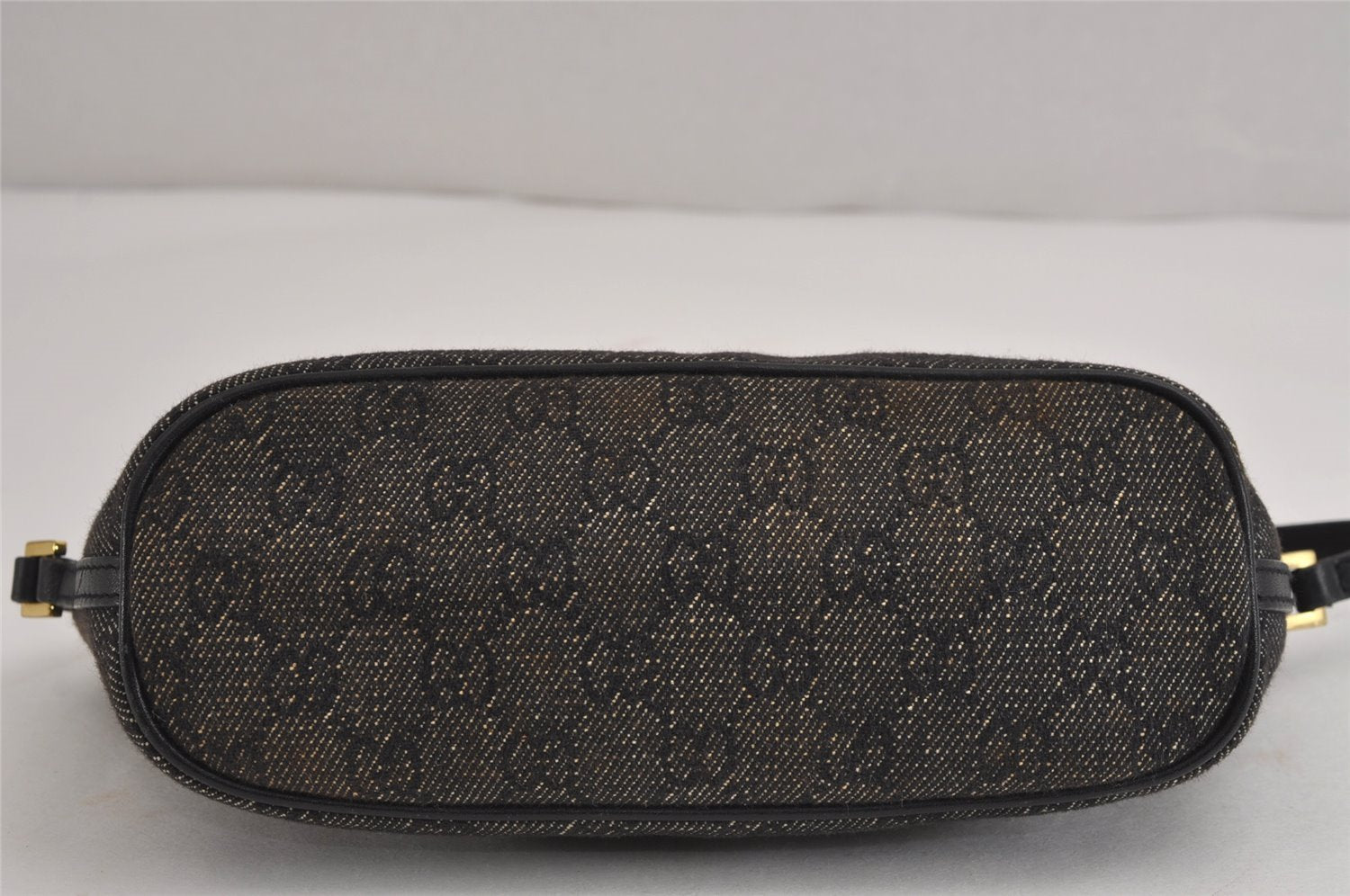 Authentic GUCCI Vintage Hand Bag Pouch Purse GG Canvas Leather 07198 Black 4057J