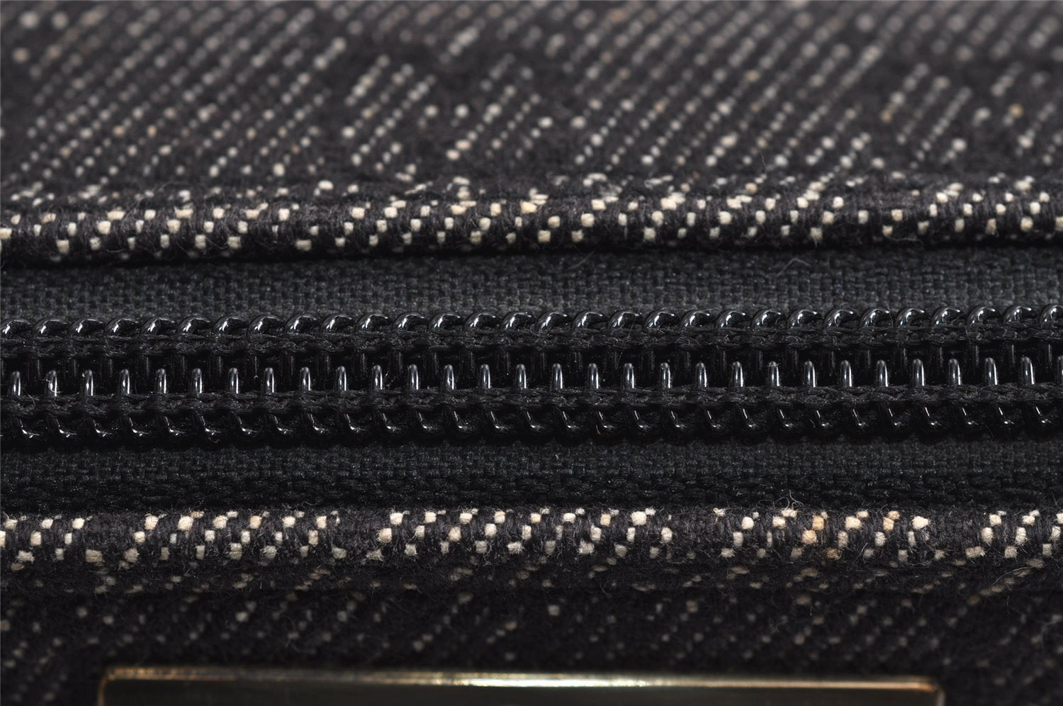 Authentic GUCCI Vintage Hand Bag Pouch Purse GG Canvas Leather 07198 Black 4057J