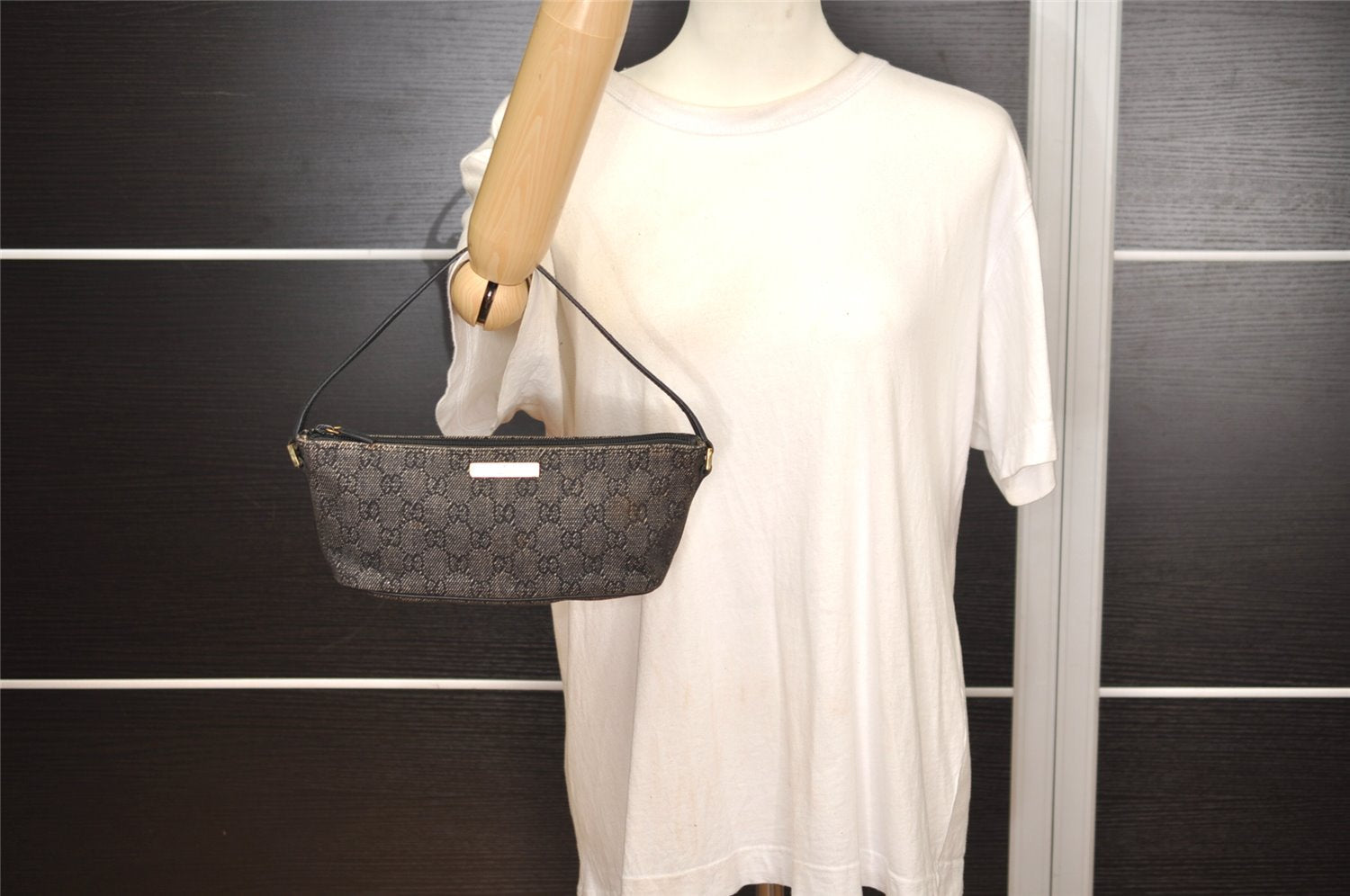 Authentic GUCCI Vintage Hand Bag Pouch Purse GG Canvas Leather 07198 Black 4057J