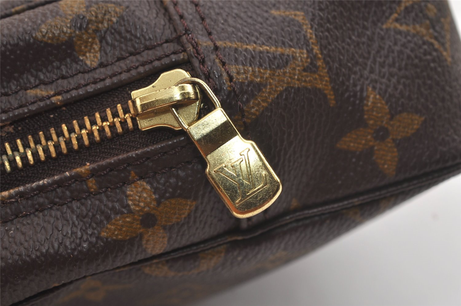 Auth Louis Vuitton Monogram Trousse Toilette 23 Clutch Bag M47524 Junk 4059K