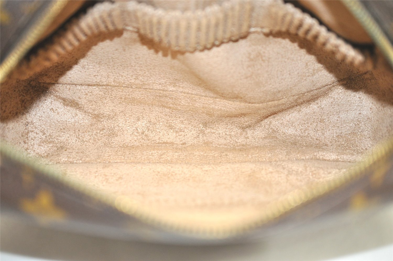 Auth Louis Vuitton Monogram Trousse Toilette 23 Clutch Bag M47524 Junk 4059K