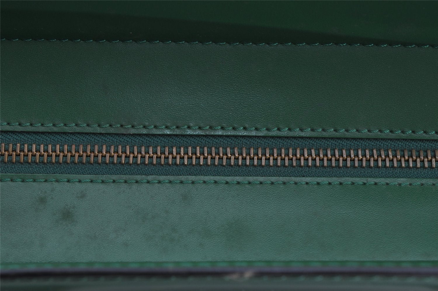 Authentic Louis Vuitton Epi Riviera Hand Bag Green M48184 LV 4064J