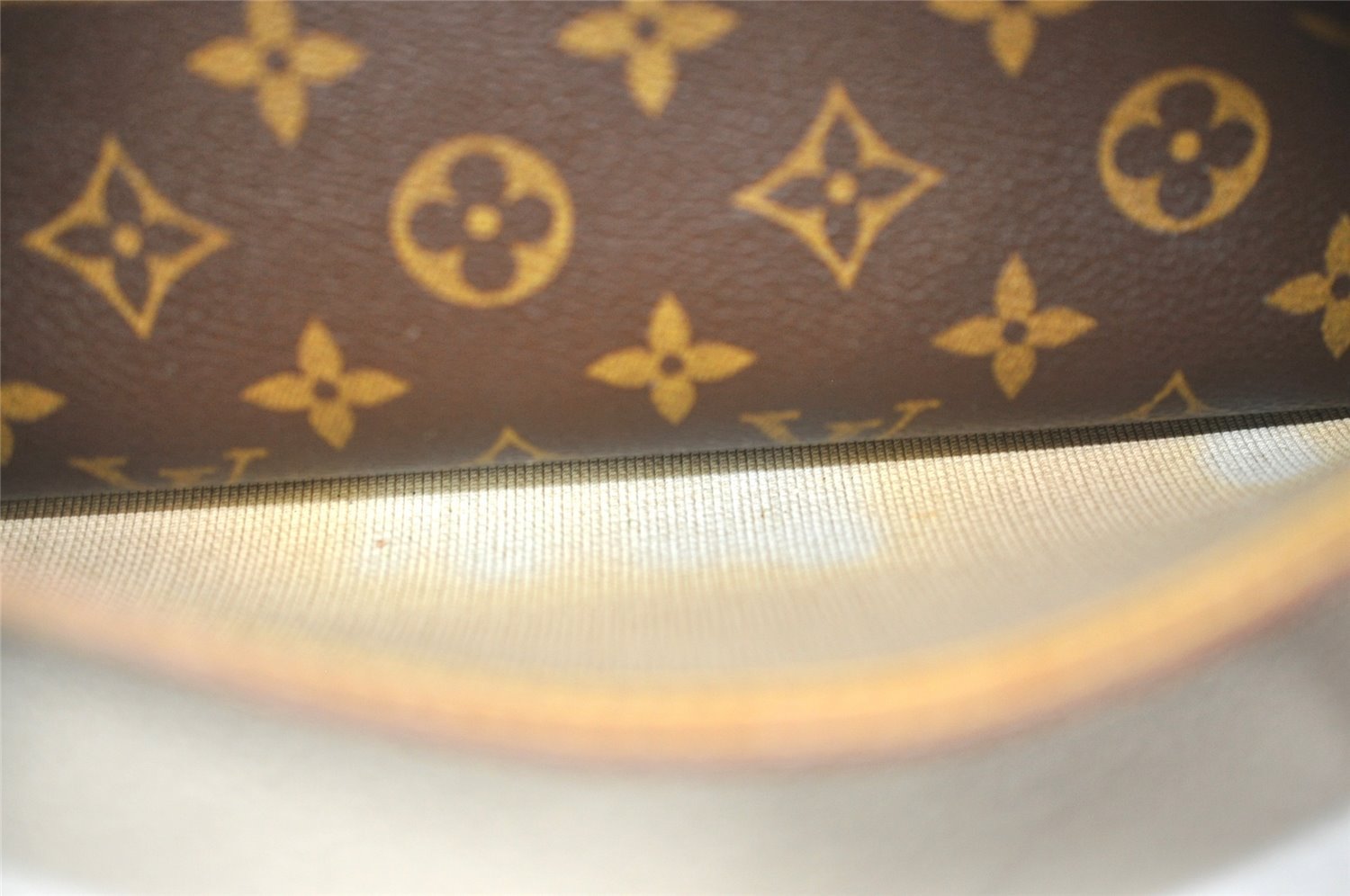Authentic Louis Vuitton Monogram Reporter PM Shoulder Cross Bag M45254 LV 4065J