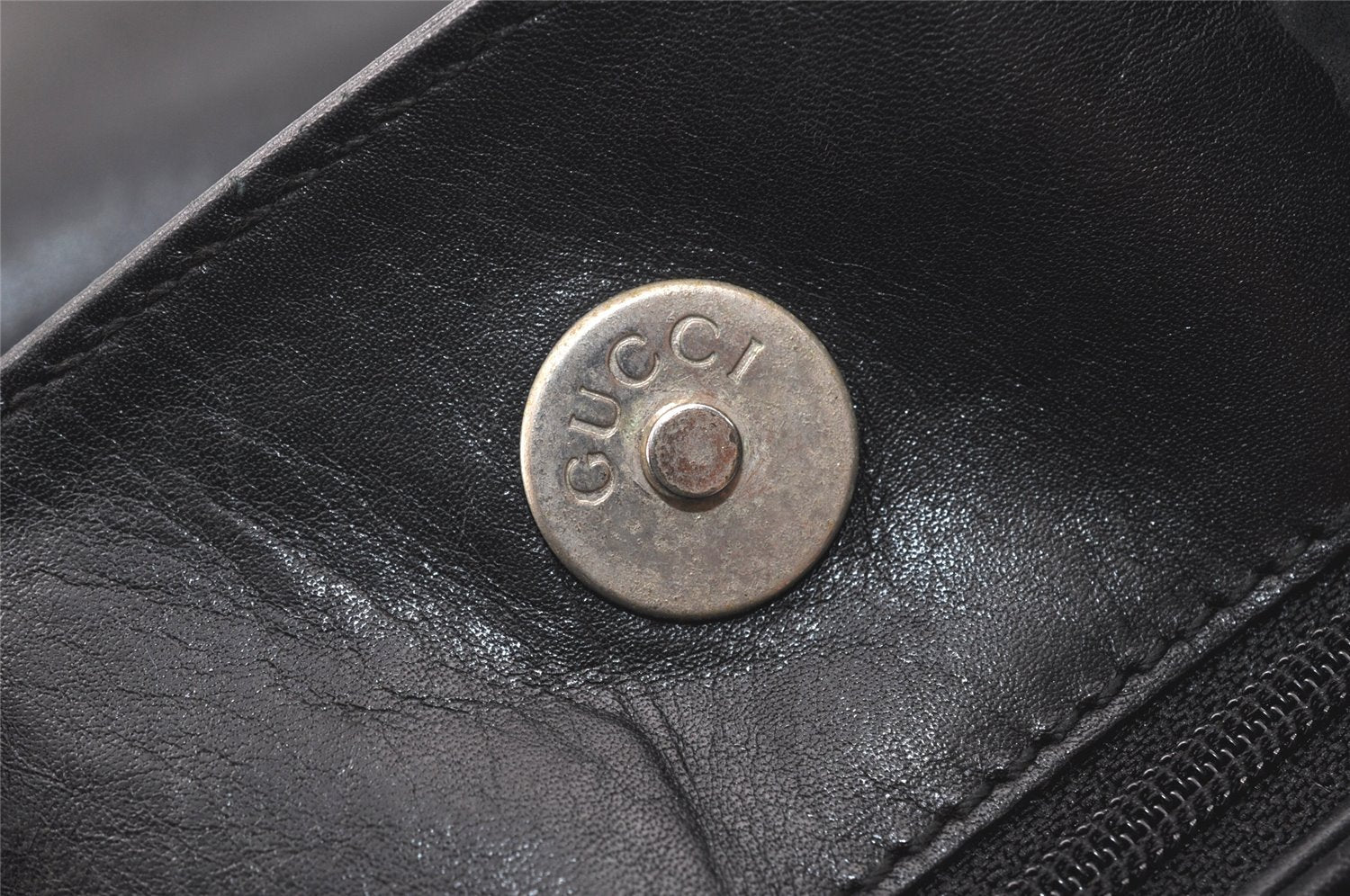 Authentic GUCCI Vintage Shoulder Hand Bag Leather 0013167 Black Junk 4068K