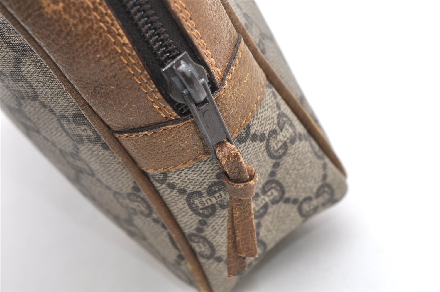 Authentic GUCCI GG Plus Clutch Hand Bag Purse PVC Leather Brown Junk 4070K