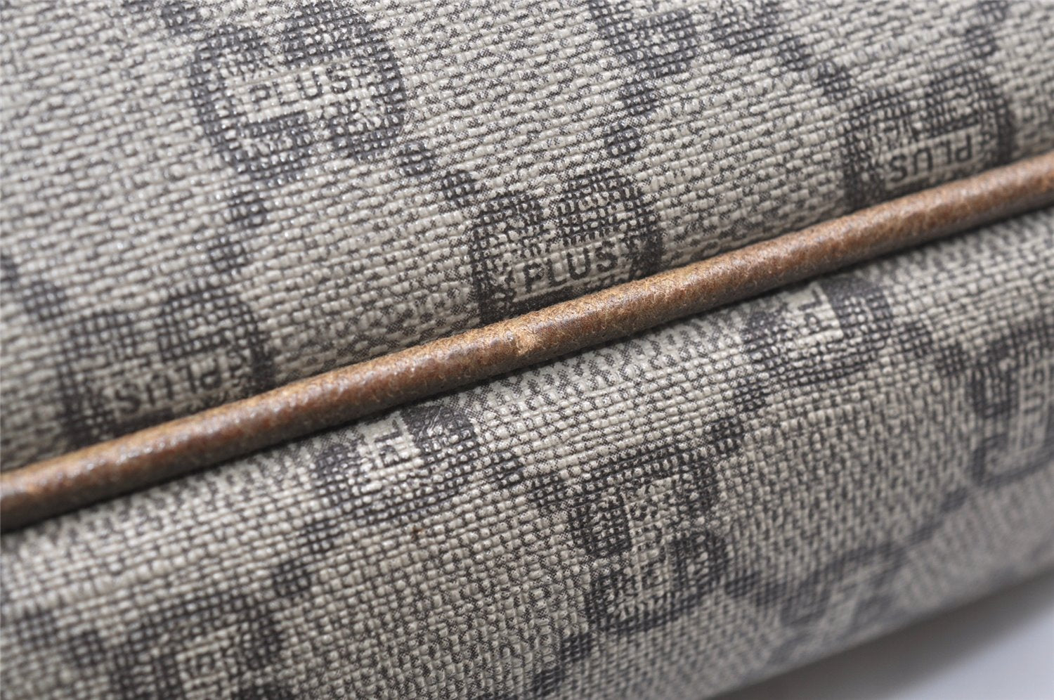 Authentic GUCCI GG Plus Clutch Hand Bag Purse PVC Leather Brown Junk 4070K