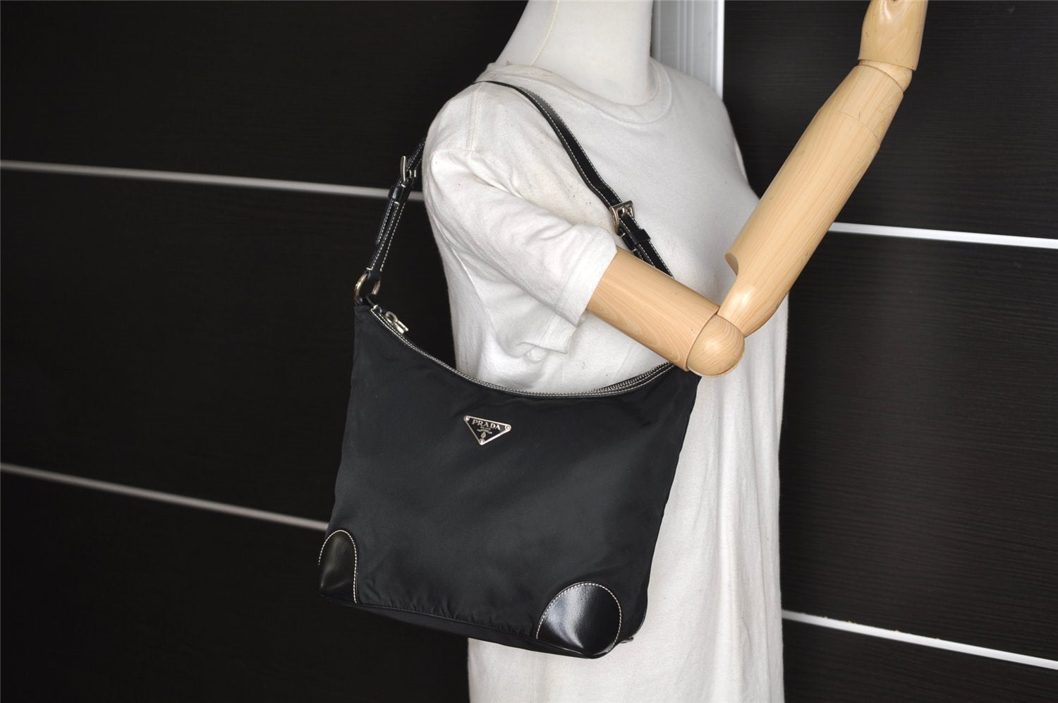 Authentic PRADA Nylon Tessuto Leather Shoulder Hand Bag Purse Black 4072J