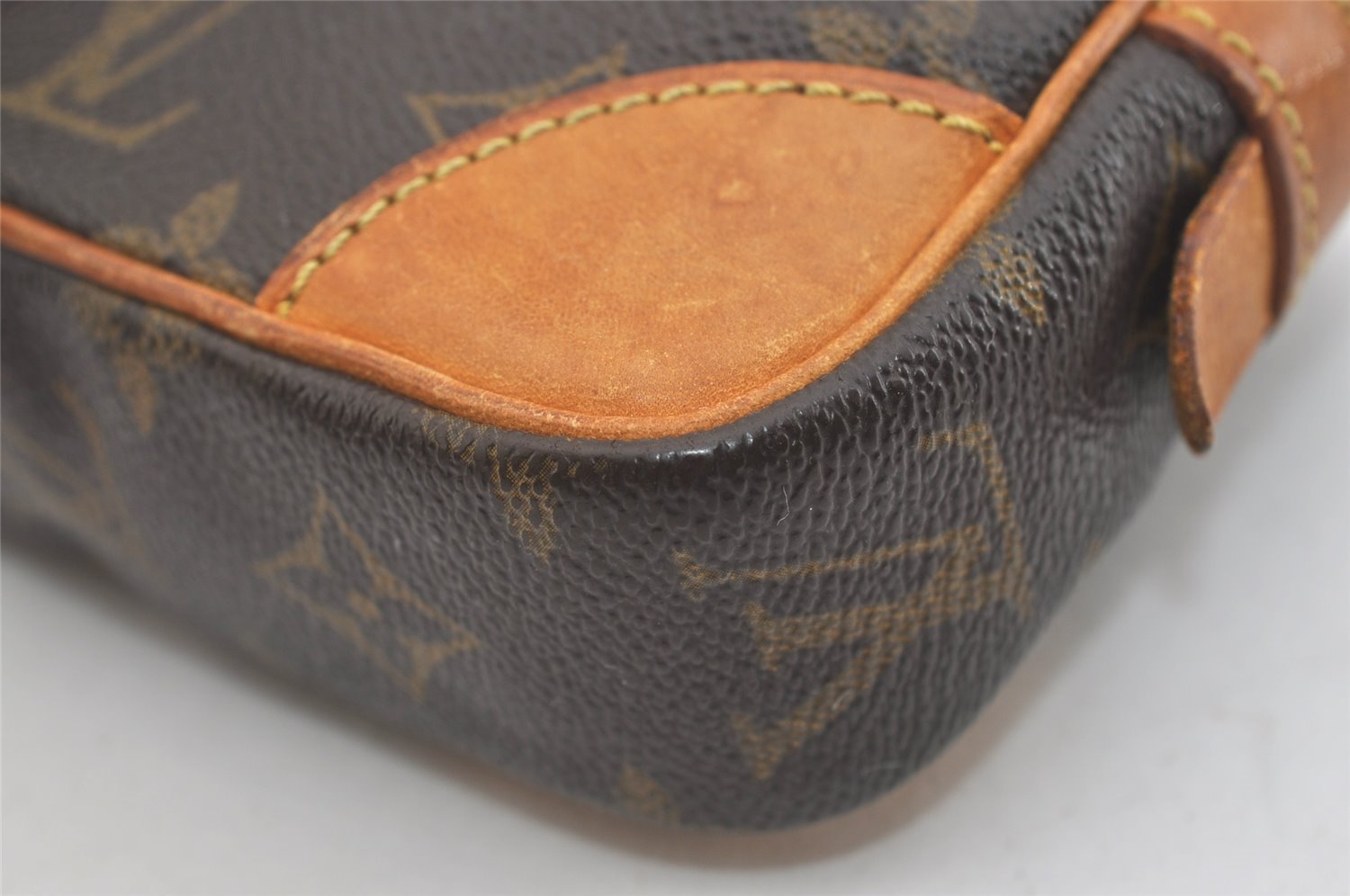 Authentic Louis Vuitton Monogram Marly Dragonne PM M51827 Clutch Bag Junk 4074J