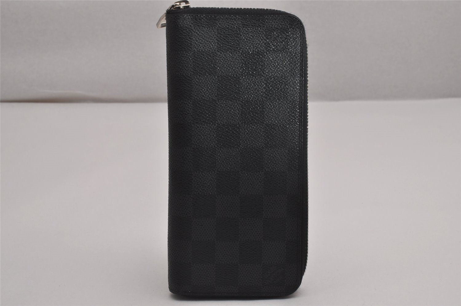 Authentic Louis Vuitton Damier Graphite Zippy Wallet Vertical N63095 LV 4075J