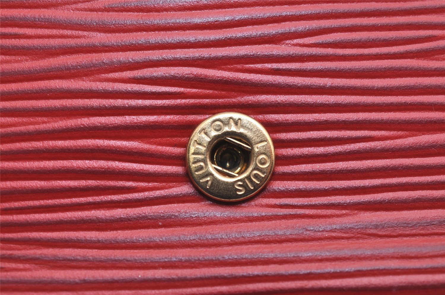 Authentic Louis Vuitton Epi Multicles 4 Key Case Red M63827 LV 4082J