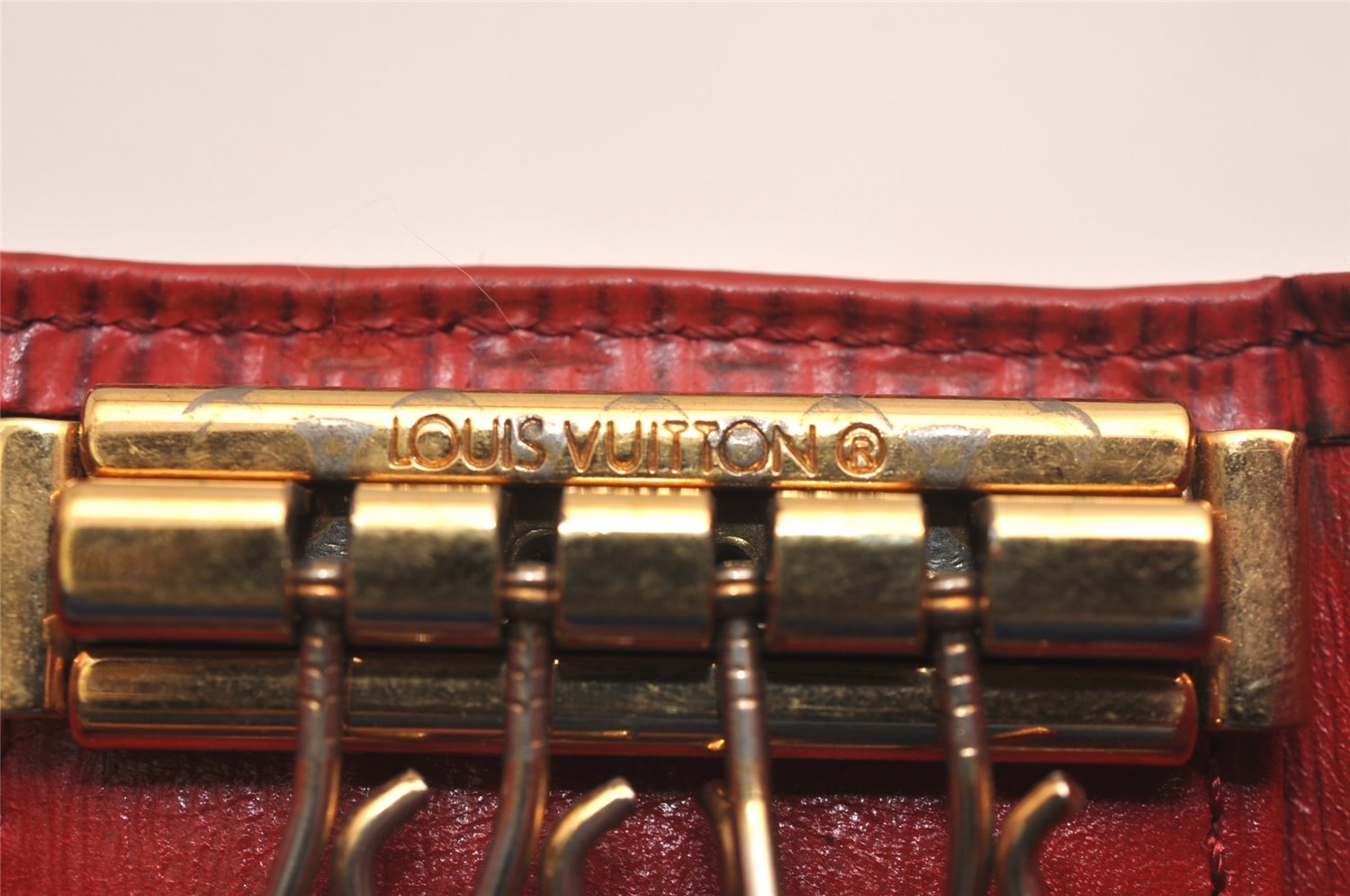 Authentic Louis Vuitton Epi Multicles 4 Key Case Red M63827 LV 4084J