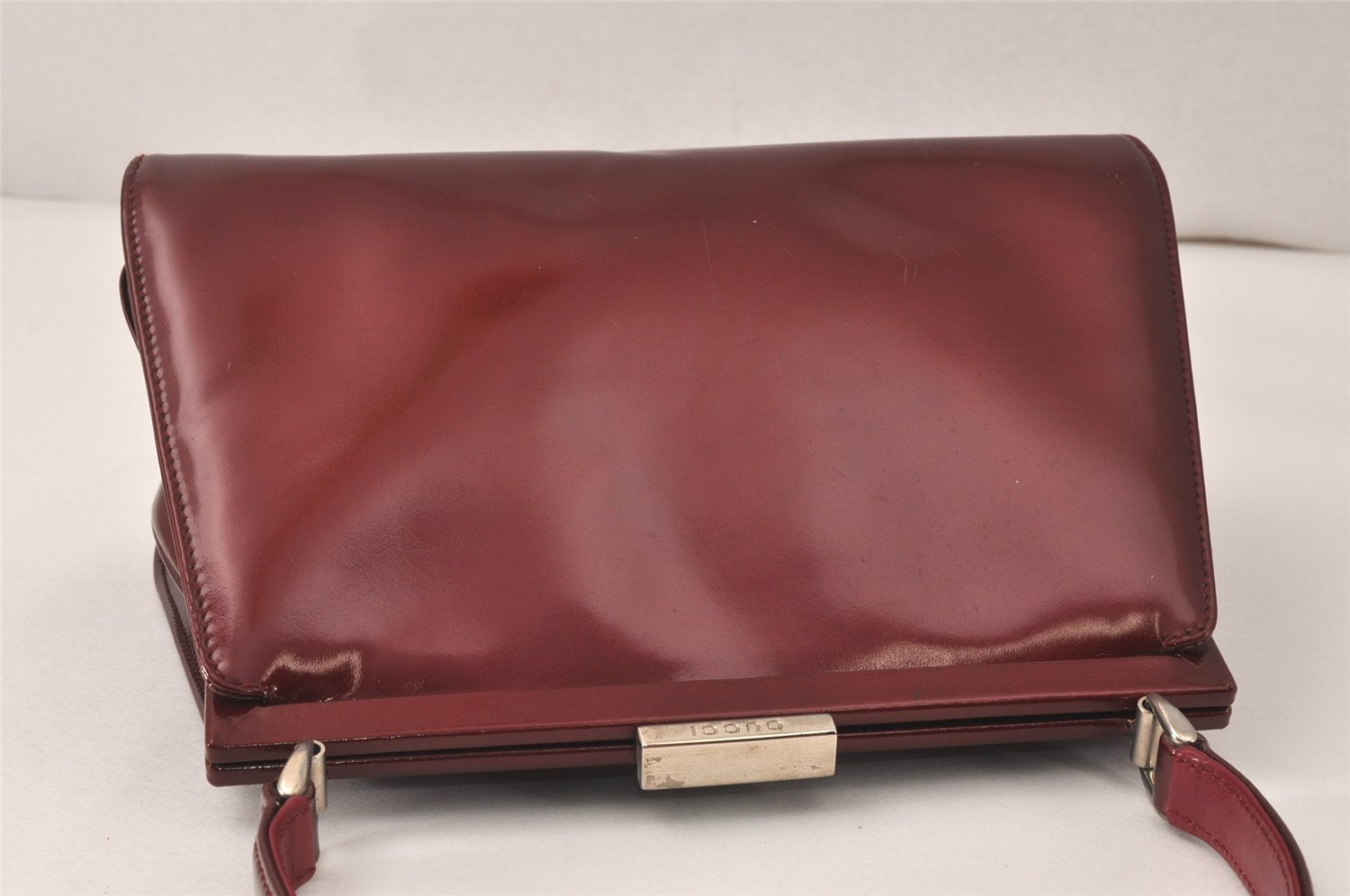 Authentic GUCCI Vintage Shoulder Hand Bag Purse Enamel Bordeaux 4085K