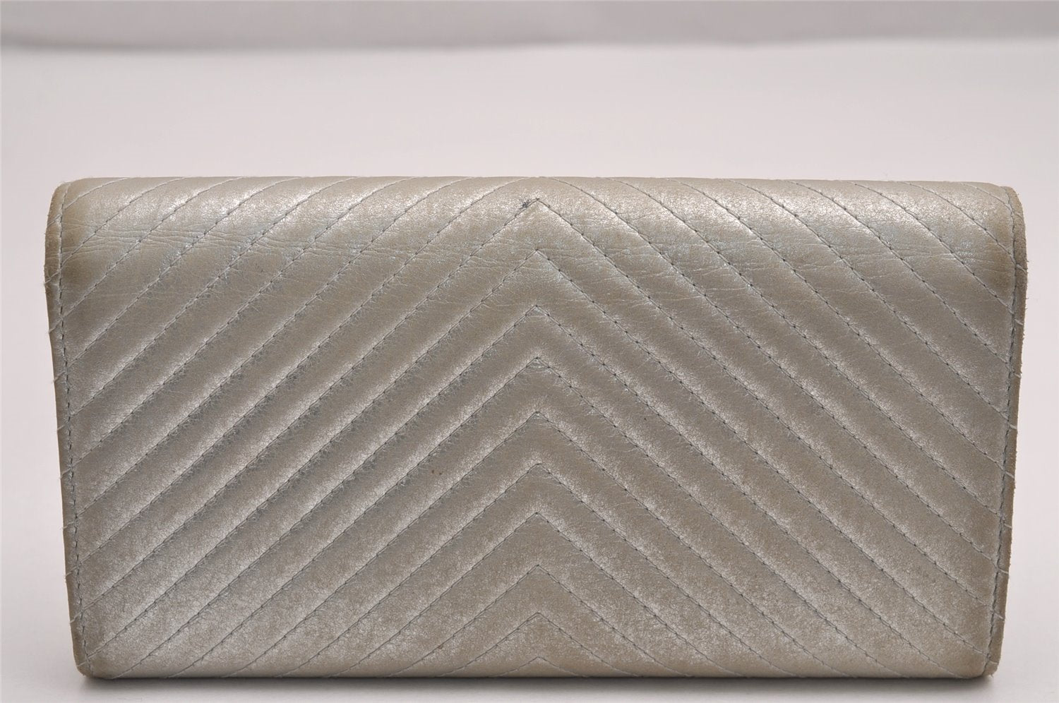 Authentic CHANEL Lamb Skin V Stitch CC Logo Long Wallet Purse Silver 4086J