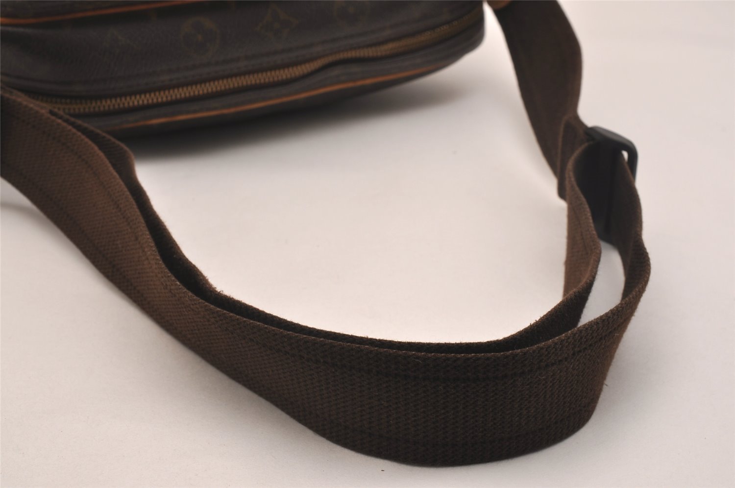 Authentic Louis Vuitton Monogram Reporter PM Shoulder Cross Bag M45254 LV 4088J