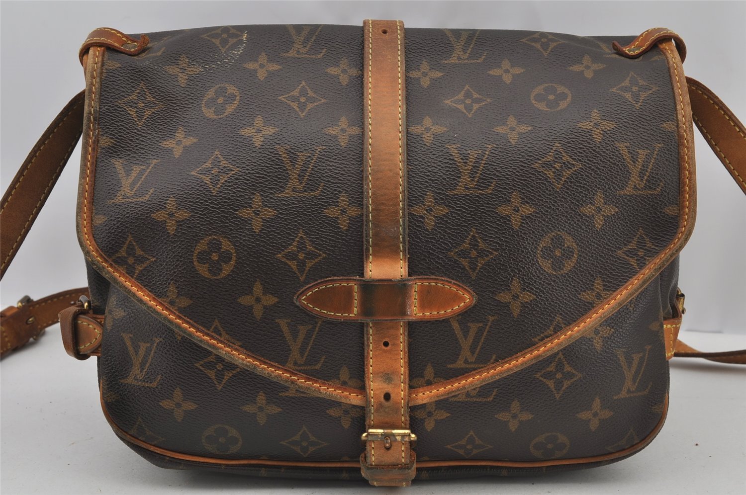 Authentic Louis Vuitton Monogram Saumur 30 Shoulder Cross Bag M42256 LV 4089J