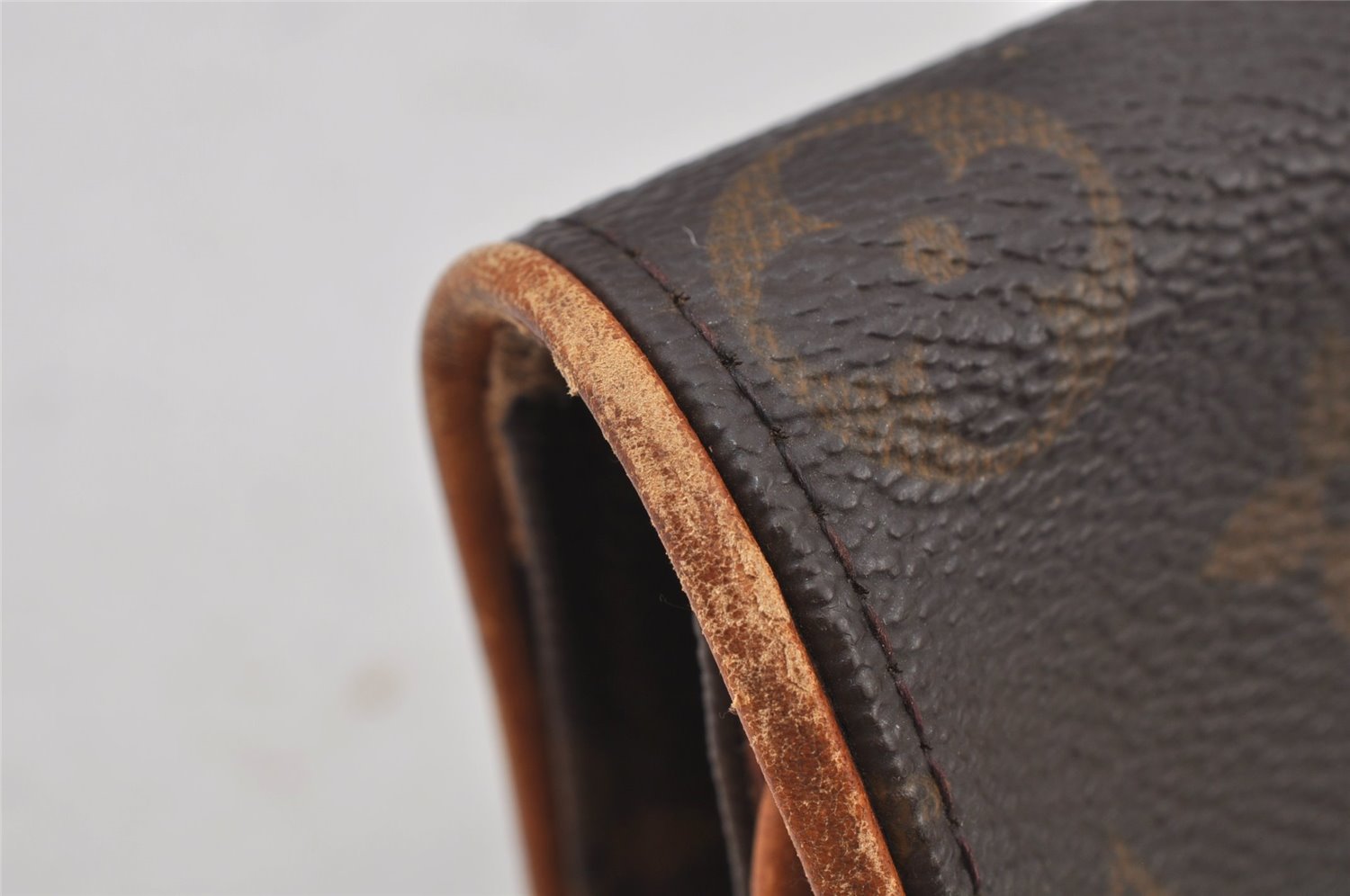 Authentic Louis Vuitton Monogram Pochette Twin PM Shoulder Bag M51854 LV 4090J