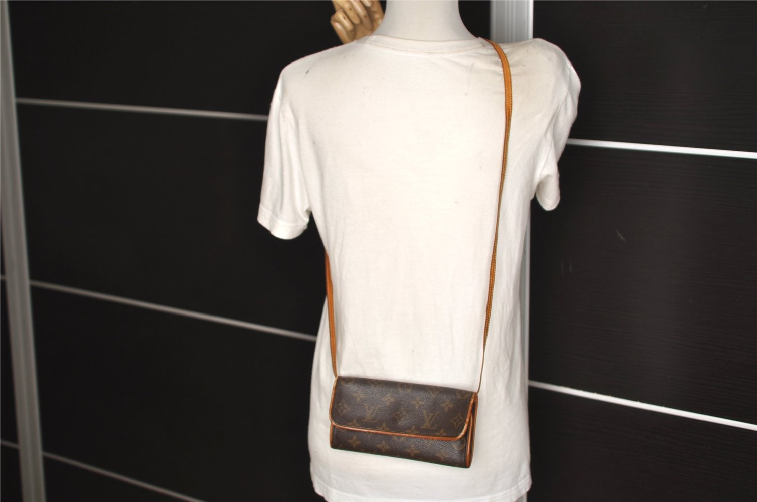 Authentic Louis Vuitton Monogram Pochette Twin PM Shoulder Bag M51854 LV 4090J