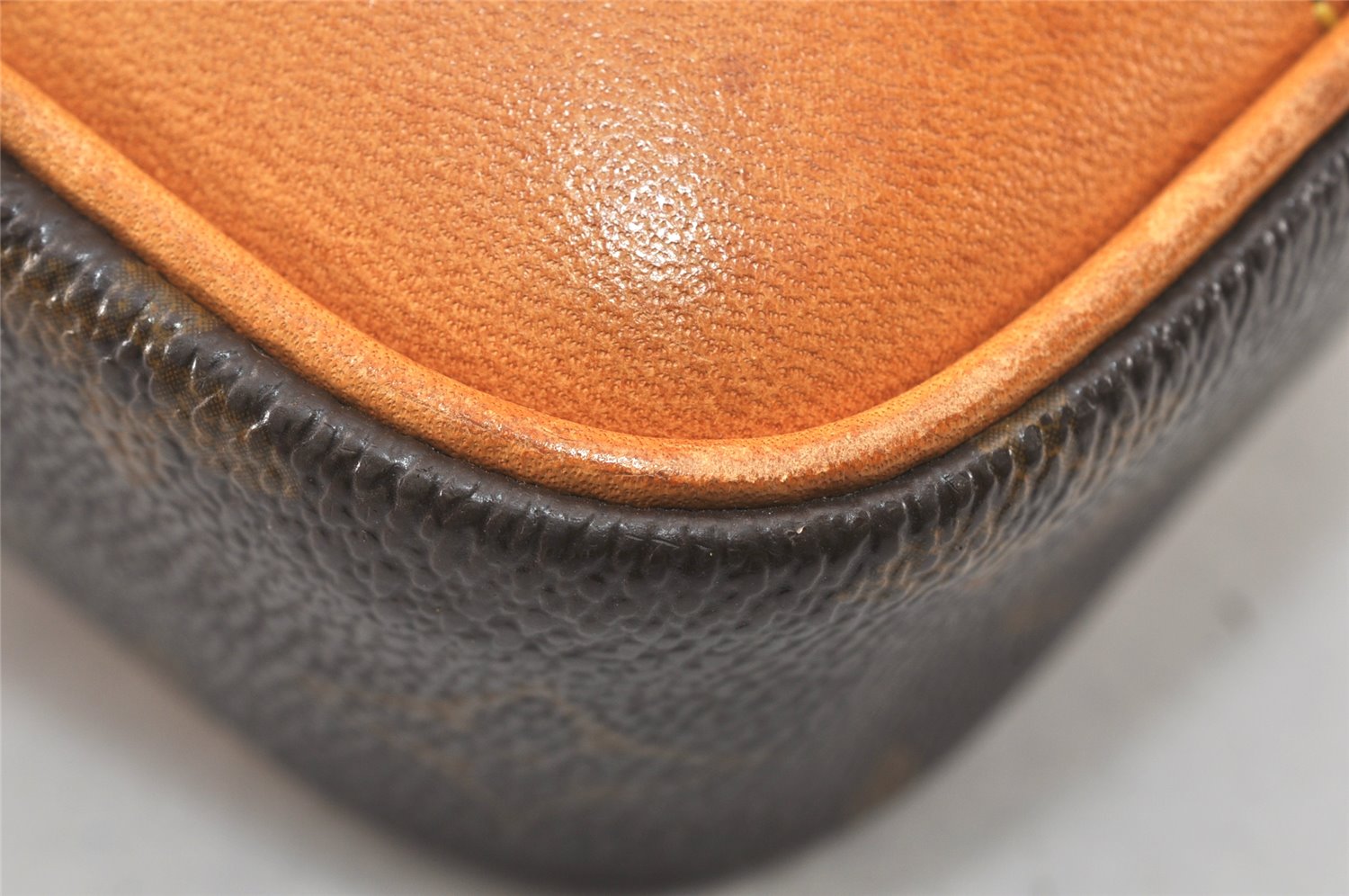 Authentic Louis Vuitton Monogram Danube Shoulder Cross Bag M45266 Junk 4091K