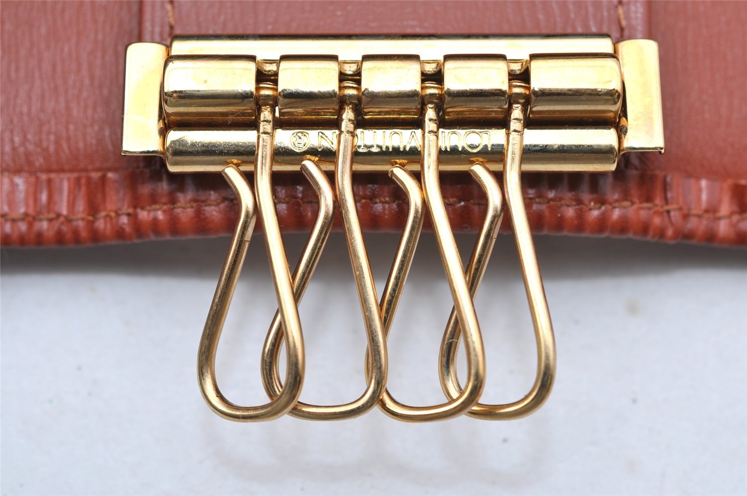 Authentic Louis Vuitton Epi Multicles 4 Four Key Case Brown M63828 LV 4092I