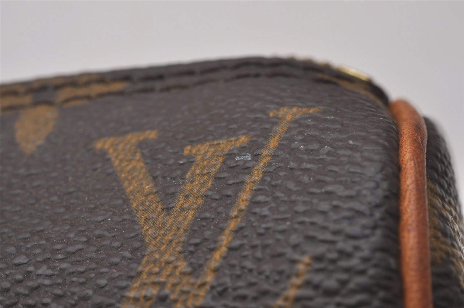 Authentic Louis Vuitton Monogram Trousse Ronde Pen Case Pouch M47630 Junk 4093I