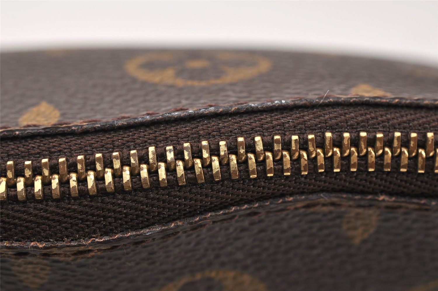 Authentic Louis Vuitton Monogram Pochette Cosmetic Pouch M47515 LV 4093K