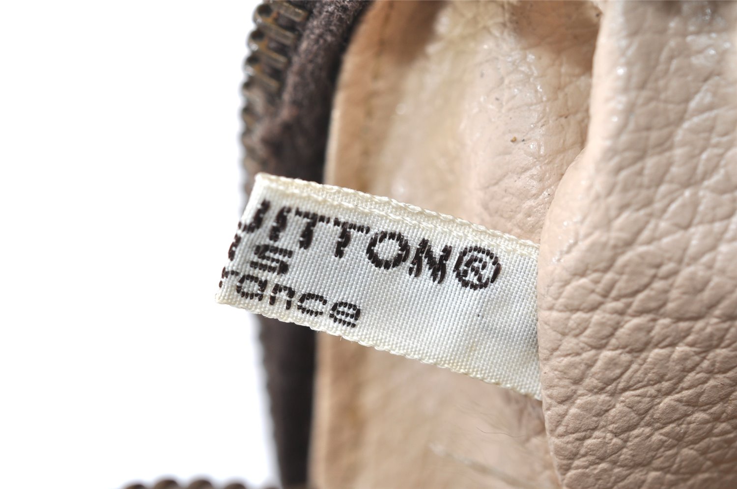 Auth Louis Vuitton Monogram Trousse Toilette 28 Clutch Hand Bag Old Model 4095K