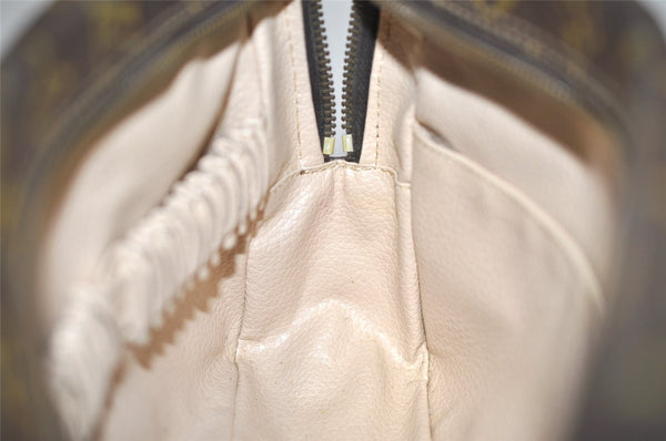 Auth Louis Vuitton Monogram Trousse Toilette 28 Clutch Hand Bag Old Model 4095K