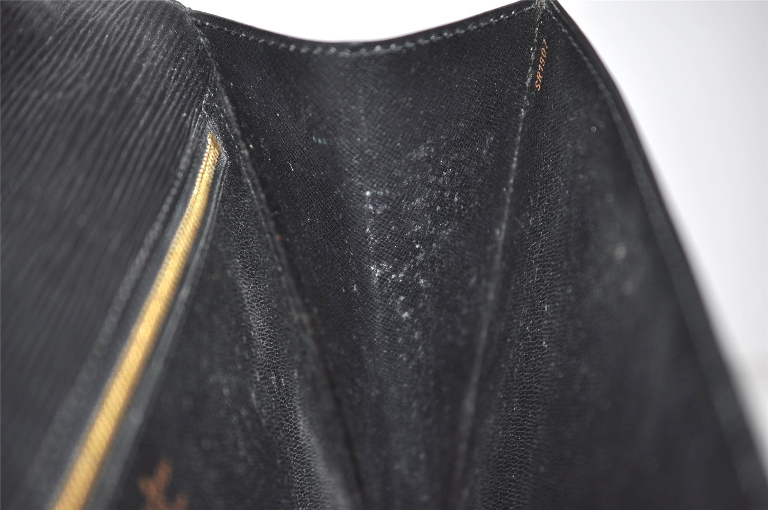 Authentic Louis Vuitton Epi Monceau 2Way Shoulder Hand Bag Black M52122 LV 4096J