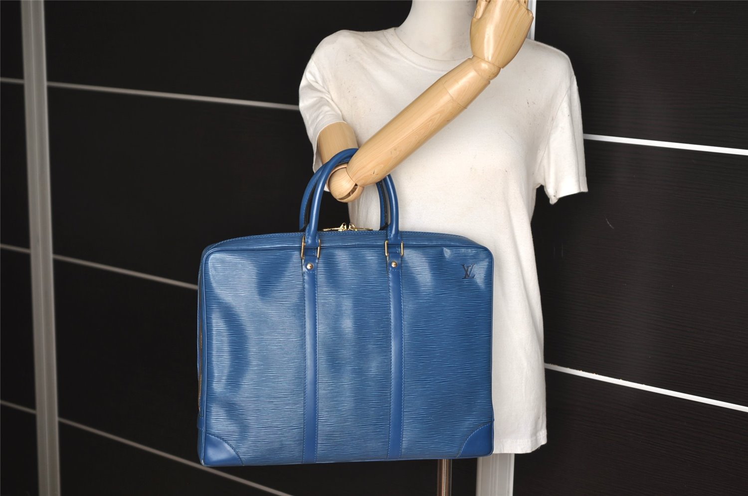 Authentic Louis Vuitton Epi Porte Documents Voyage Briefcase M41144 Blue 4098J