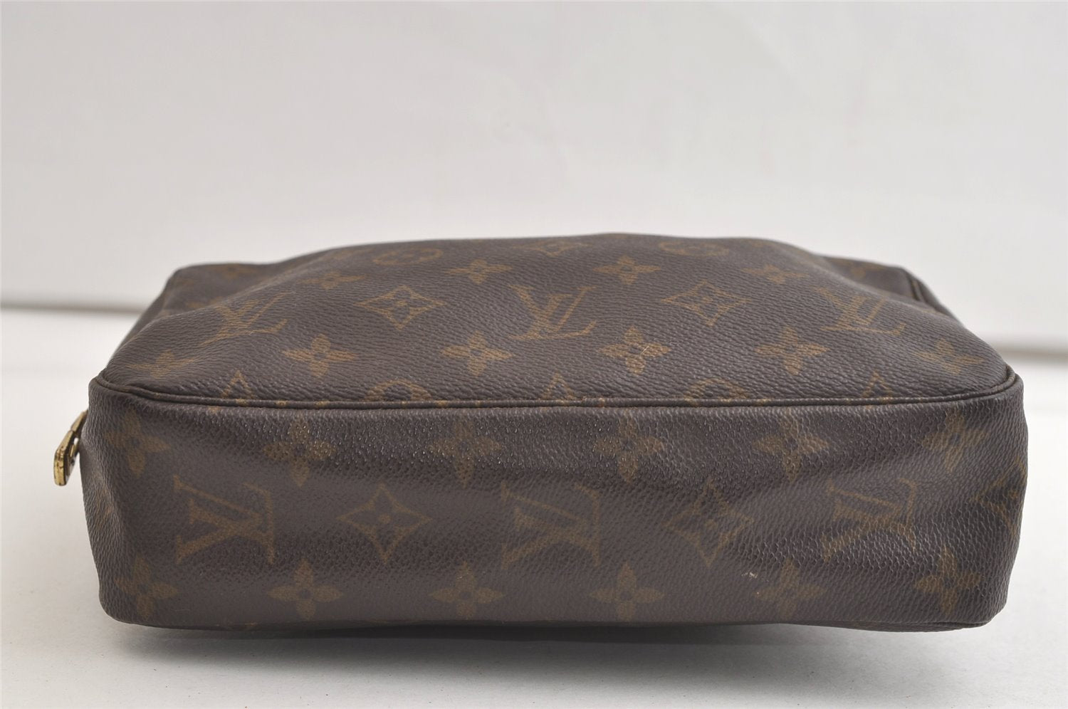 Auth Louis Vuitton Monogram Trousse Toilette 23 Clutch Hand Bag M47524 LV 4098K