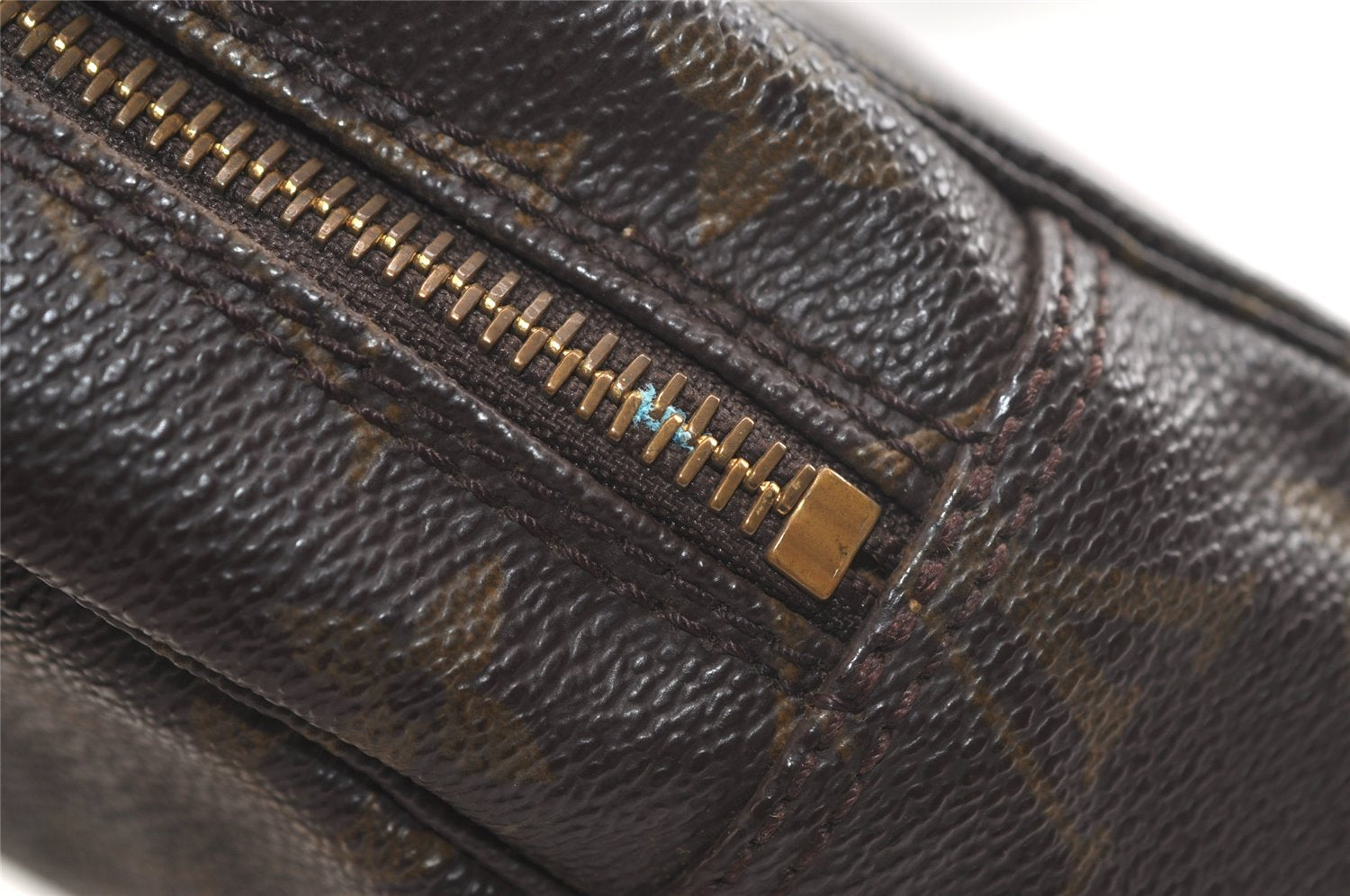 Auth Louis Vuitton Monogram Trousse Toilette 23 Clutch Hand Bag M47524 LV 4098K