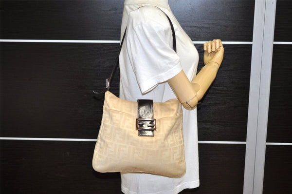 Authentic FENDI Zucca Shoulder Tote Bag Purse Canvas Leather Beige 4100K