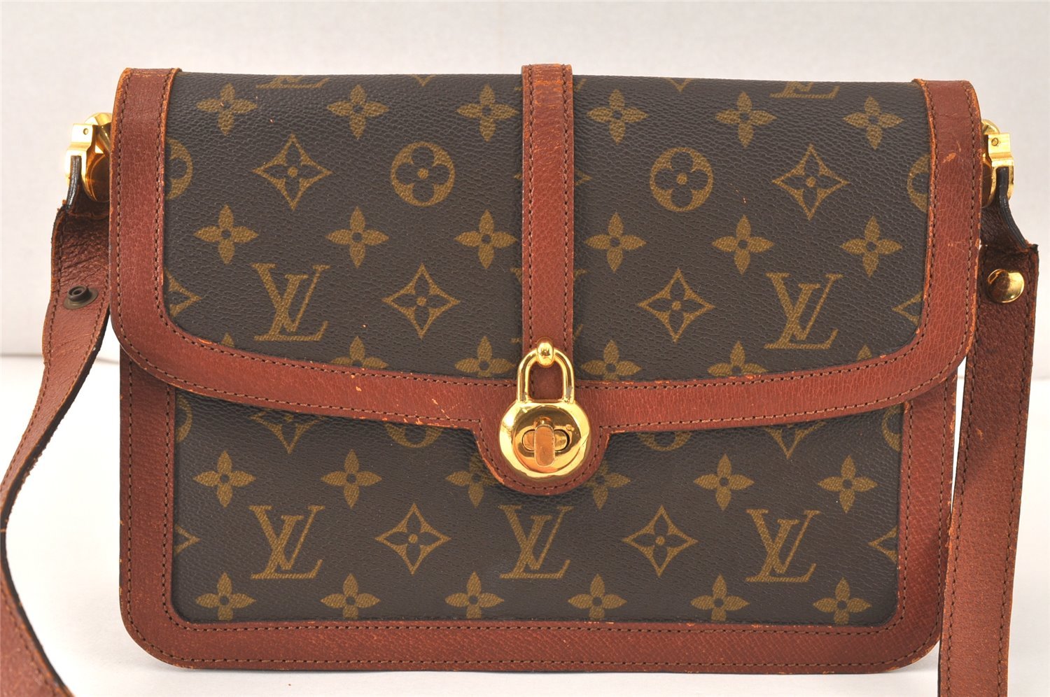 Authentic Louis Vuitton Monogram Sac Vendome Shoulder Bag M51414 LV Junk 4102K