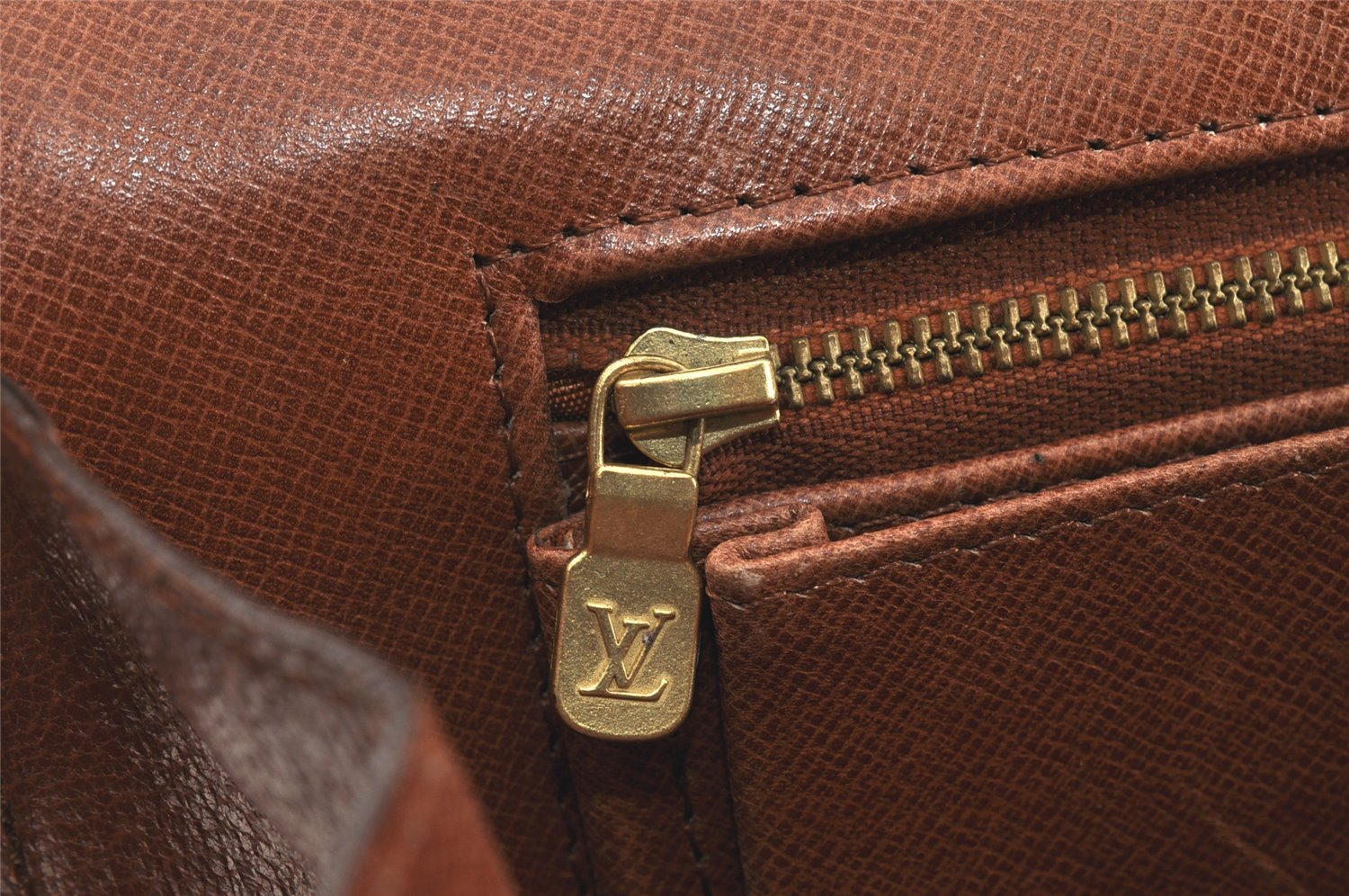 Authentic Louis Vuitton Monogram Sac Vendome Shoulder Bag M51414 LV Junk 4102K