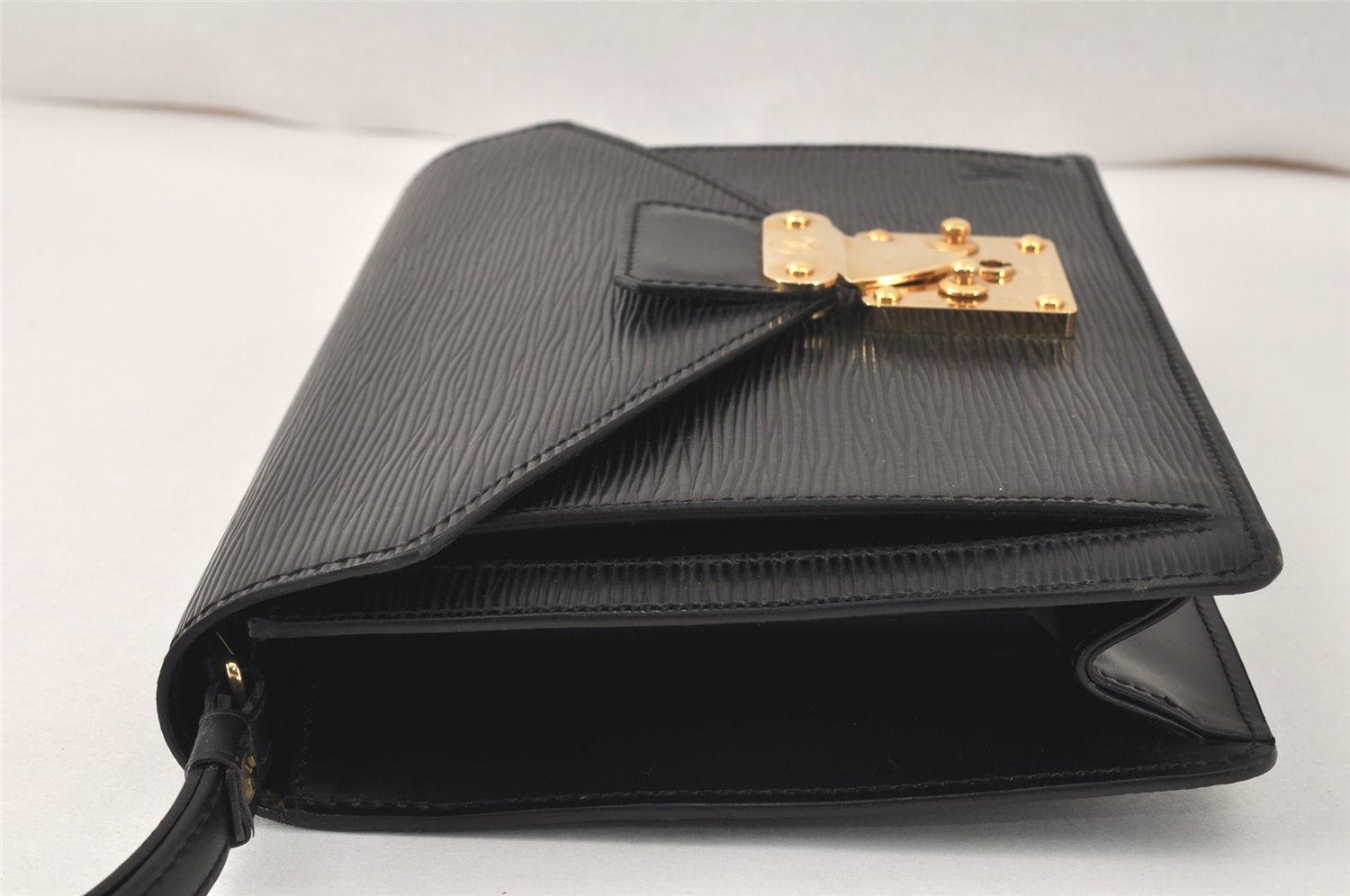 Authentic Louis Vuitton Epi Sellier Dragonne Clutch Bag Black M52612 LV 4105K