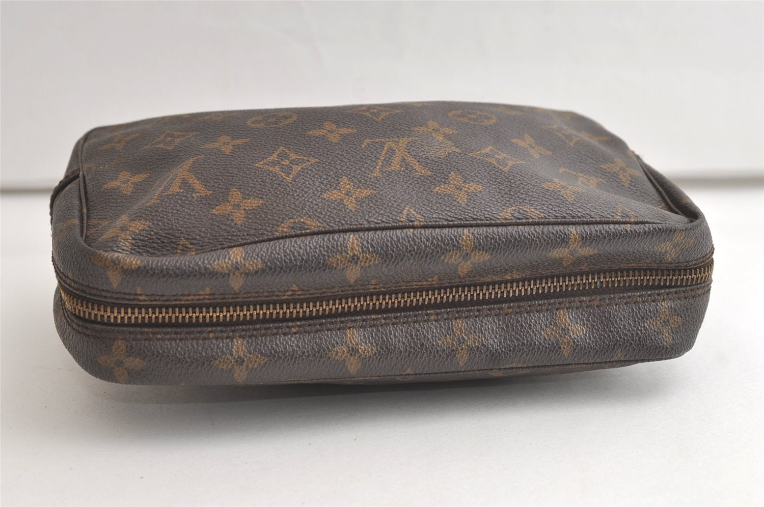 Auth Louis Vuitton Monogram Trousse Toilette 23 Clutch Hand Bag M47524 LV 4108K