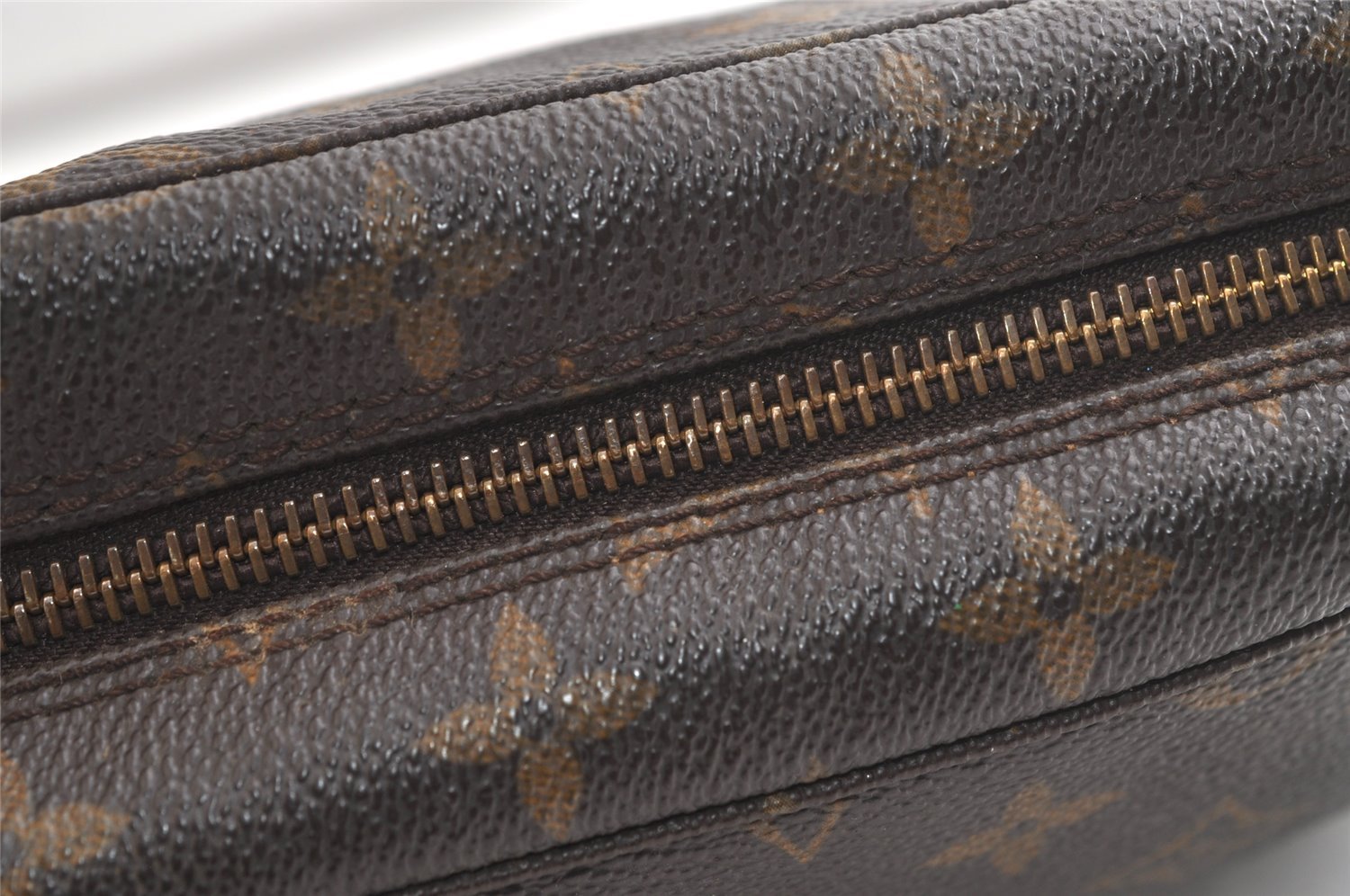 Auth Louis Vuitton Monogram Trousse Toilette 23 Clutch Hand Bag M47524 LV 4108K