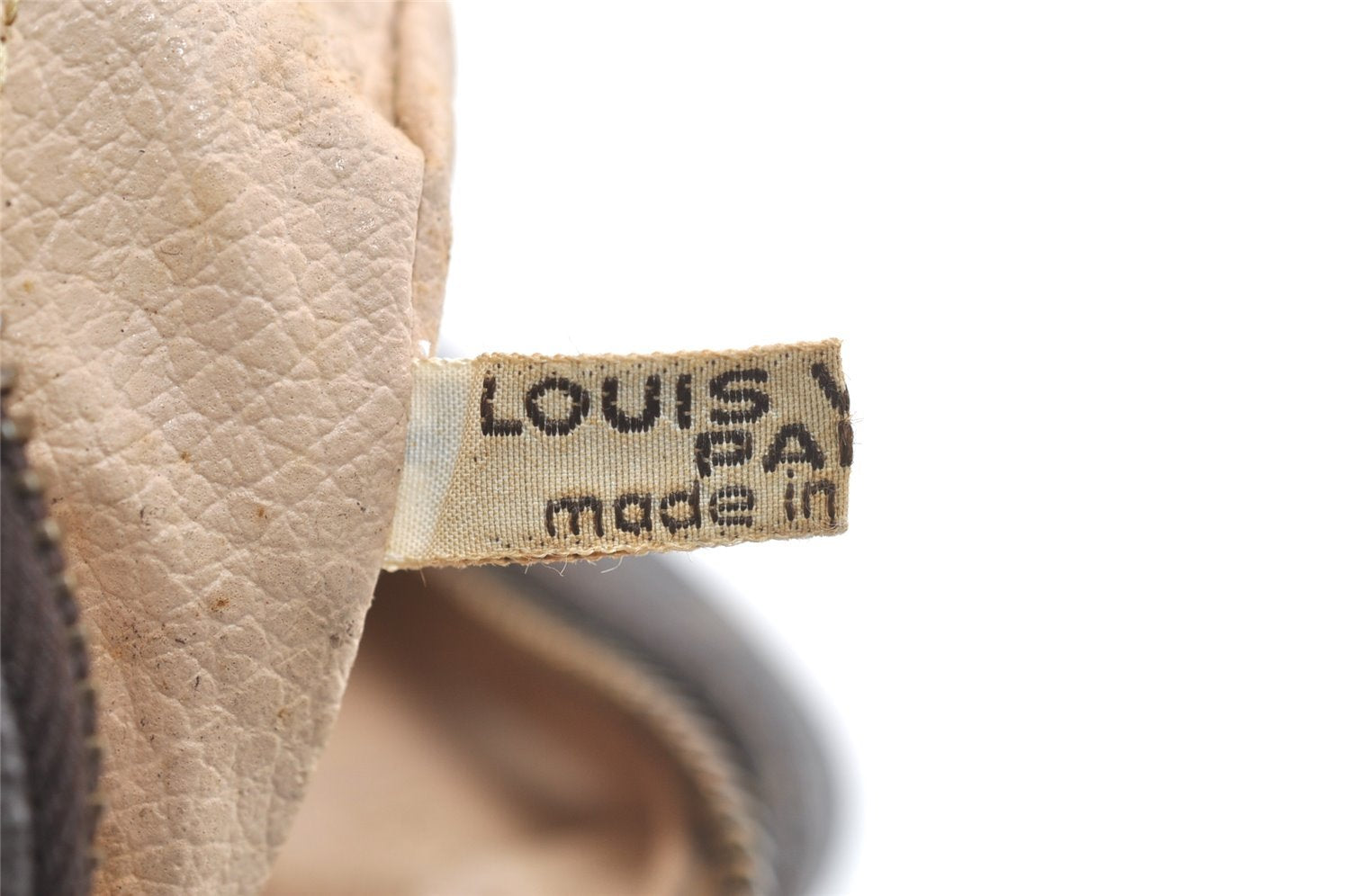 Auth Louis Vuitton Monogram Trousse Toilette 23 Clutch Hand Bag M47524 LV 4108K