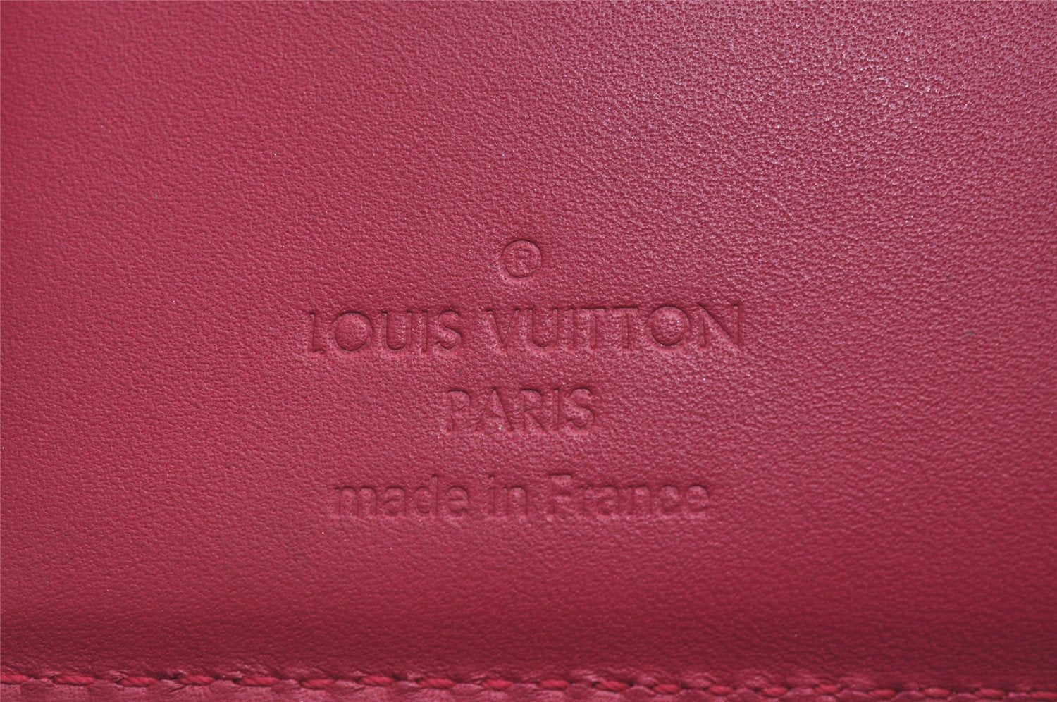 Authentic Louis Vuitton Vernis Portefeuille Viennois Wallet Pink M91254 LV 4110I