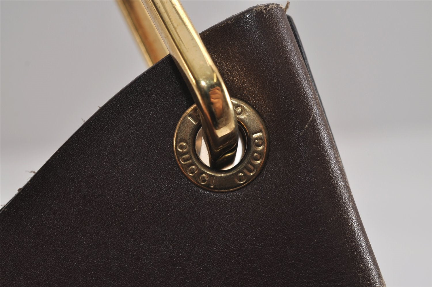 Authentic GUCCI Vintage Bamboo Shoulder Hand Bag Purse Leather Brown 4115J