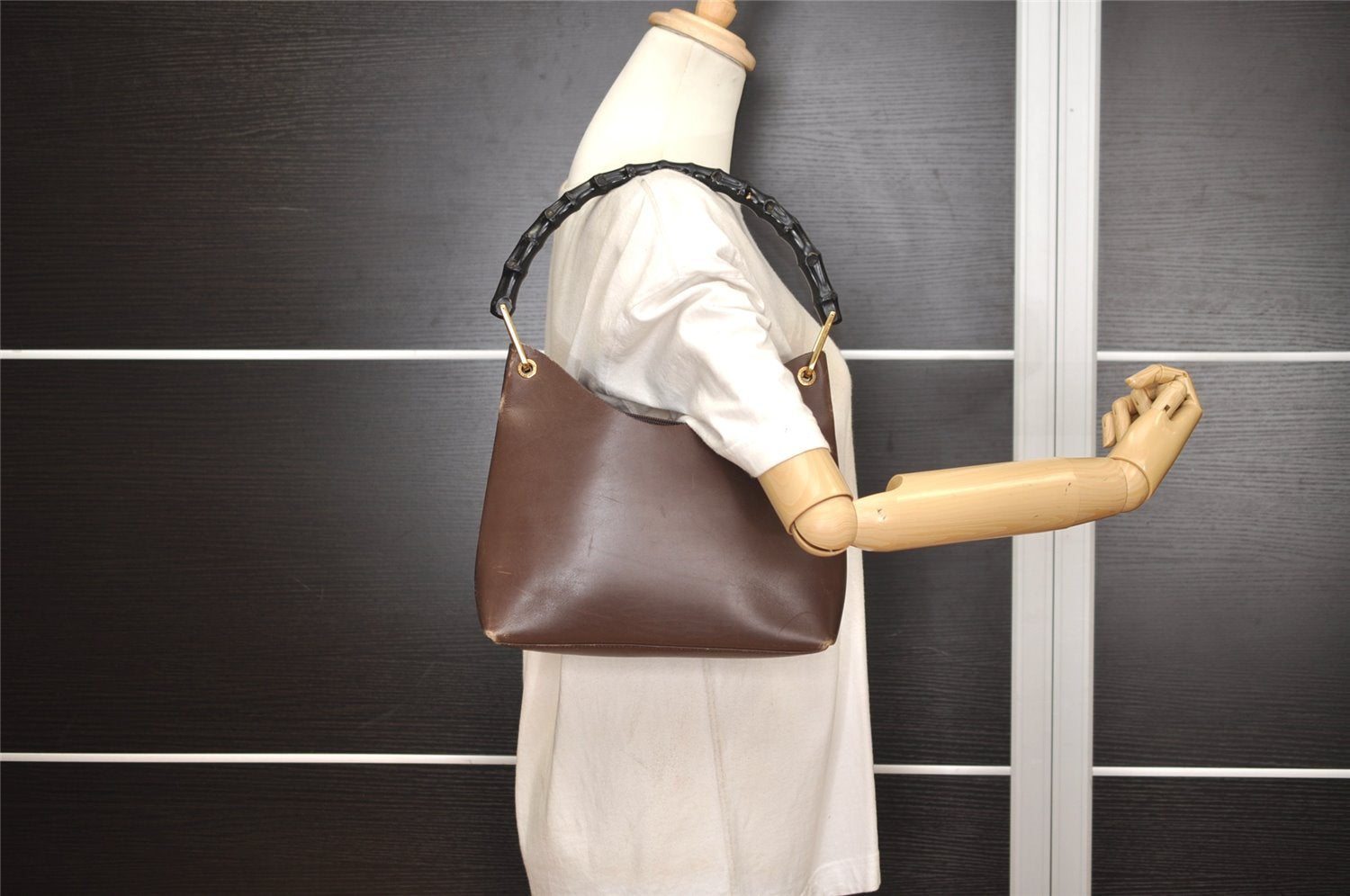 Authentic GUCCI Vintage Bamboo Shoulder Hand Bag Purse Leather Brown 4115J