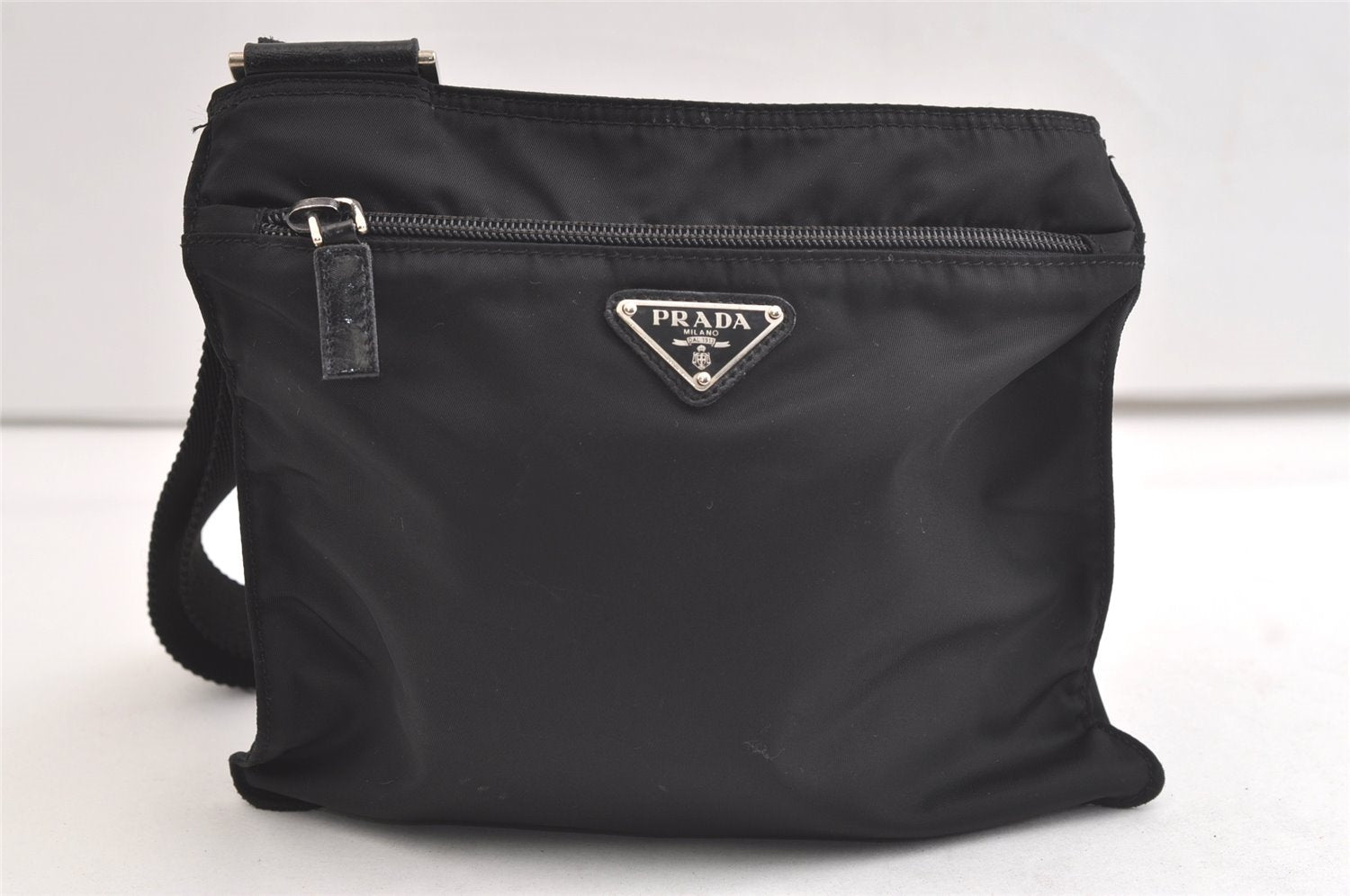 Authentic PRADA Nylon Tessuto Leather Shoulder Cross Body Bag Purse Black 4116K