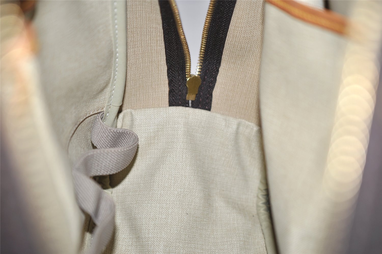 Authentic Louis Vuitton Monogram Deauville Hand Bag M47270 LV 4118K