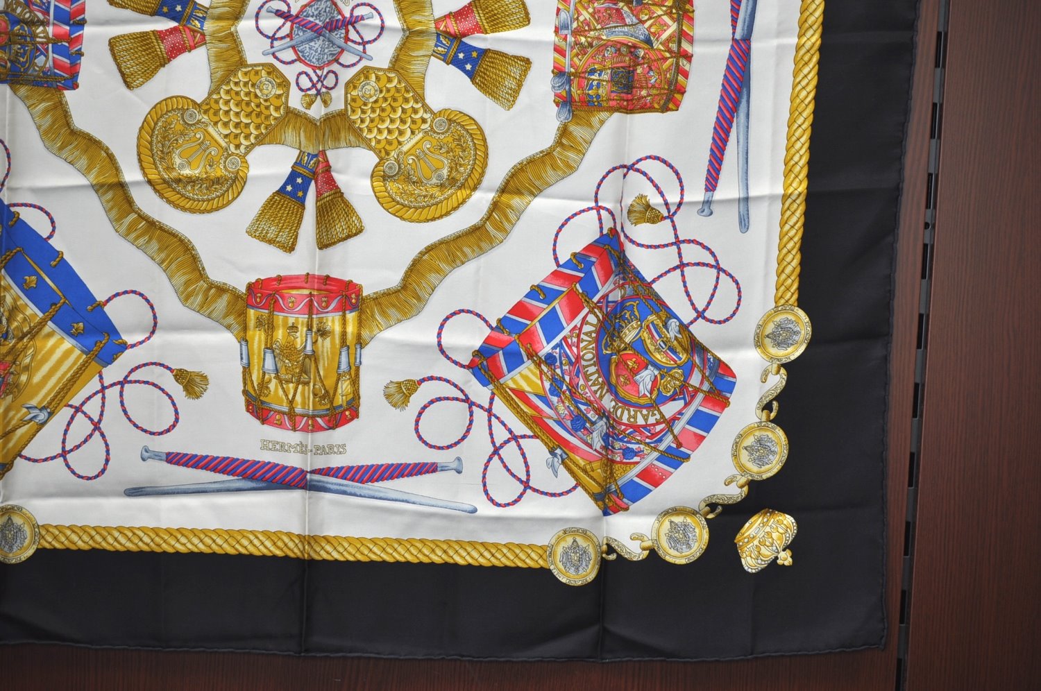 Authentic HERMES Carre 90 Scarf 