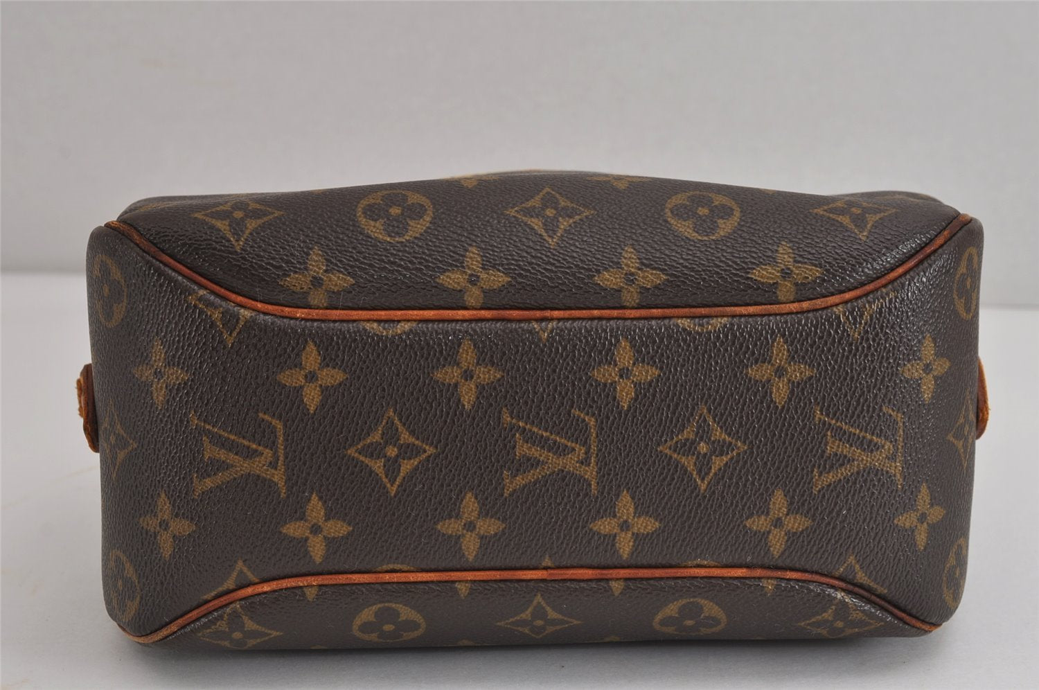 Authentic Louis Vuitton Monogram Blois Shoulder Cross Body Bag M51221 Junk 4123J