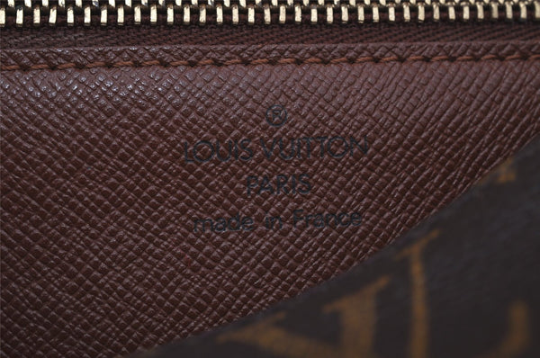 Authentic Louis Vuitton Monogram Saint Cloud GM M51242 Shoulder Cross Bag 4124J