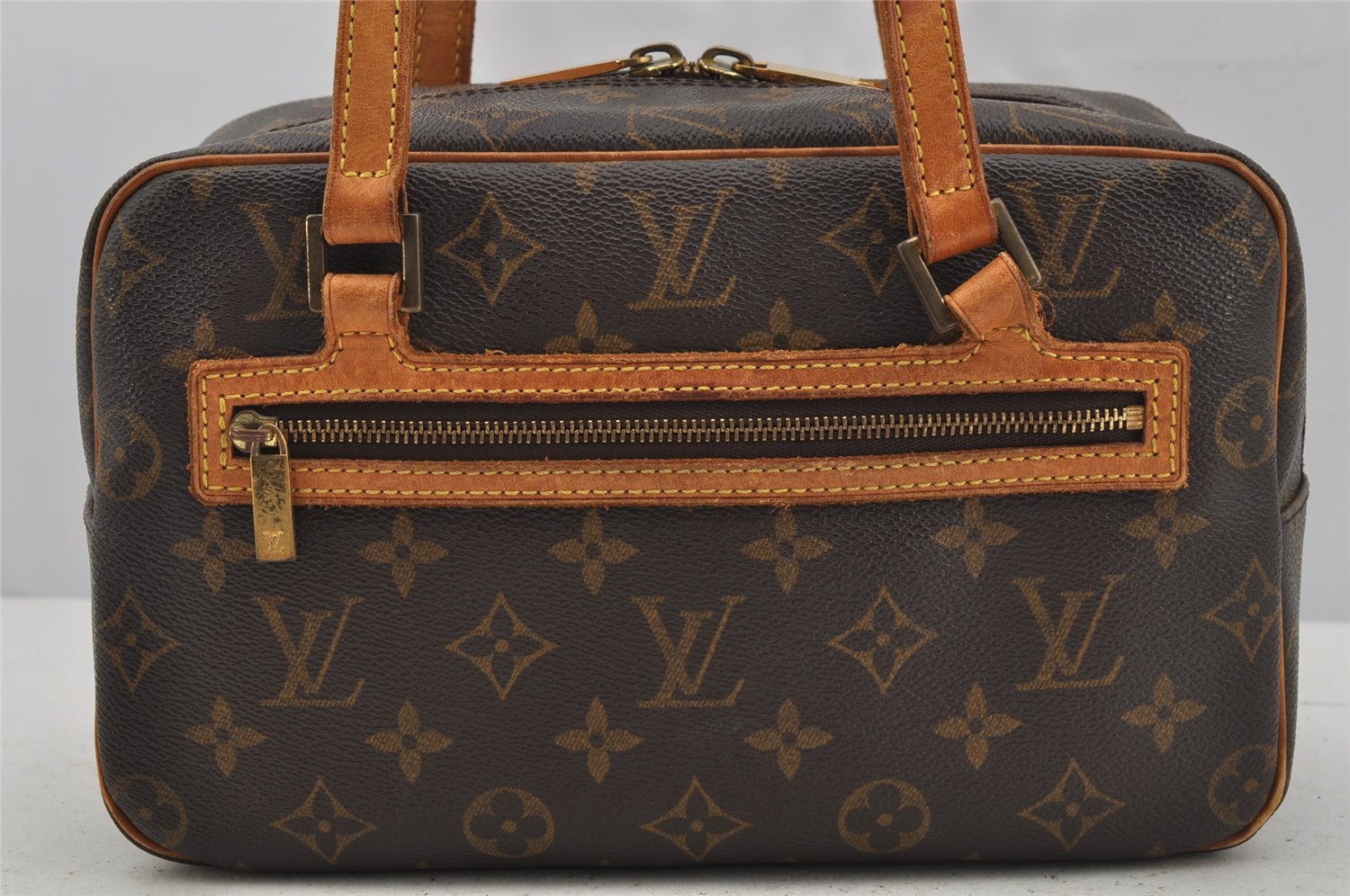 Authentic Louis Vuitton Monogram Cite MM Shoulder Bag M51182 LV Junk 4126J