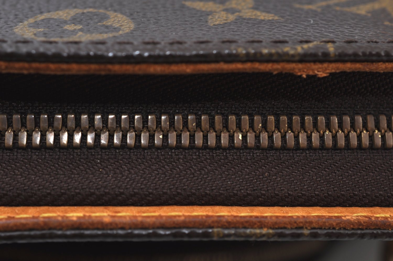 Authentic Louis Vuitton Monogram Ellipse Shopping Shoulder Bag M51128 LV 4129I