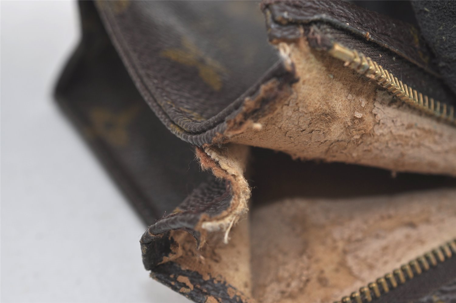 Auth Louis Vuitton Monogram Poche Toilette 15 M47546 Cosmetics Pouch Junk 4129J