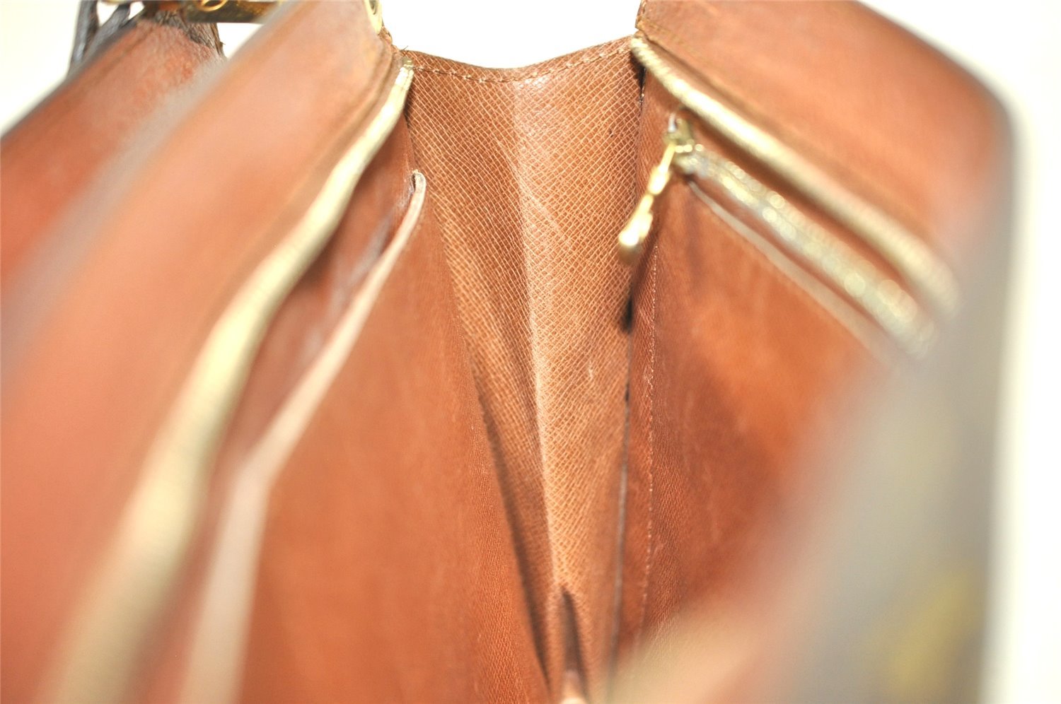 Authentic Louis Vuitton Monogram Enghien Shoulder Cross Bag M51205 LV 4131I